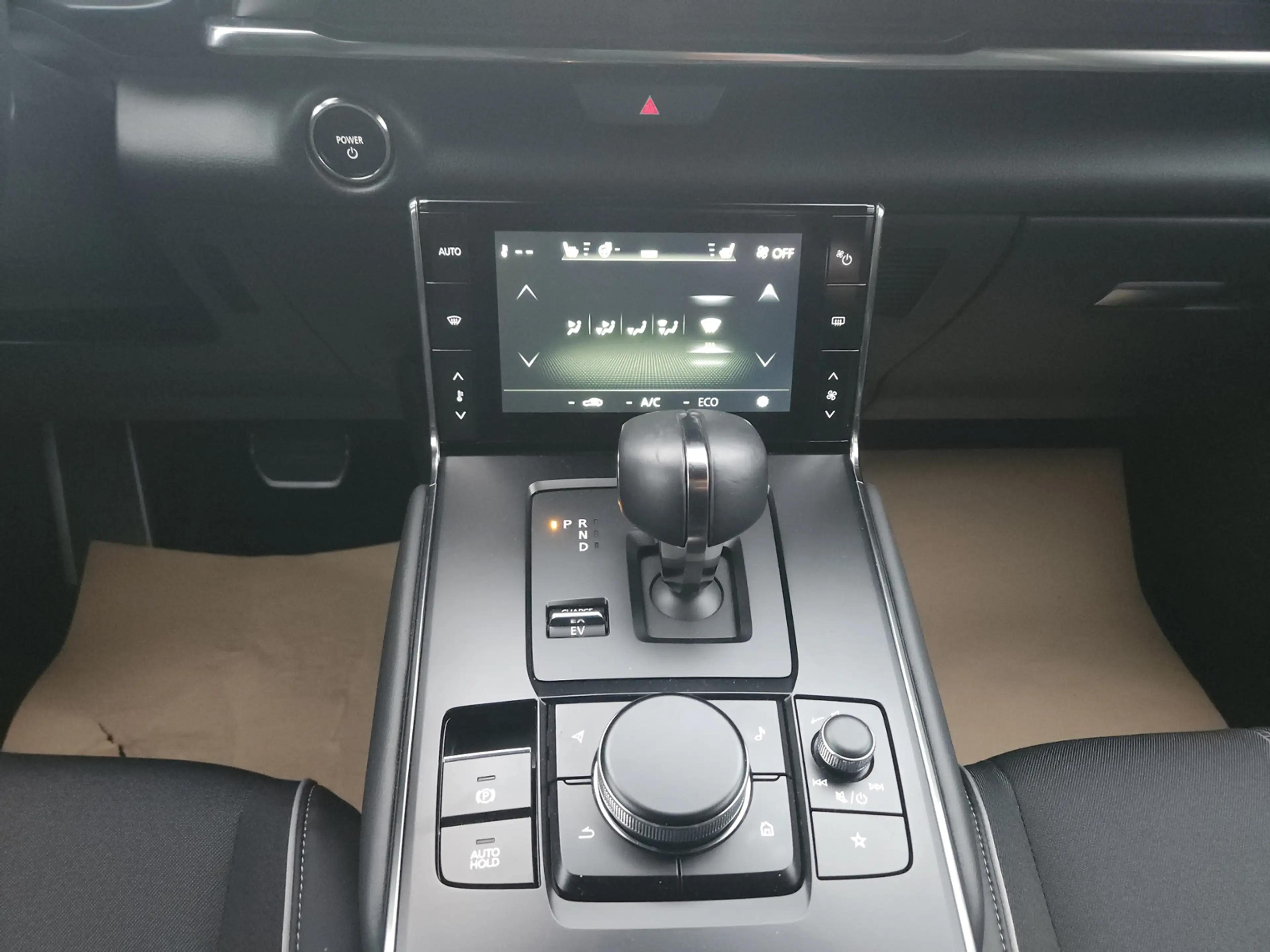 Mazda MX-30 e-SKYACTIV Makoto Matrix 360° Pano Bose-Sound Hea — photo 14