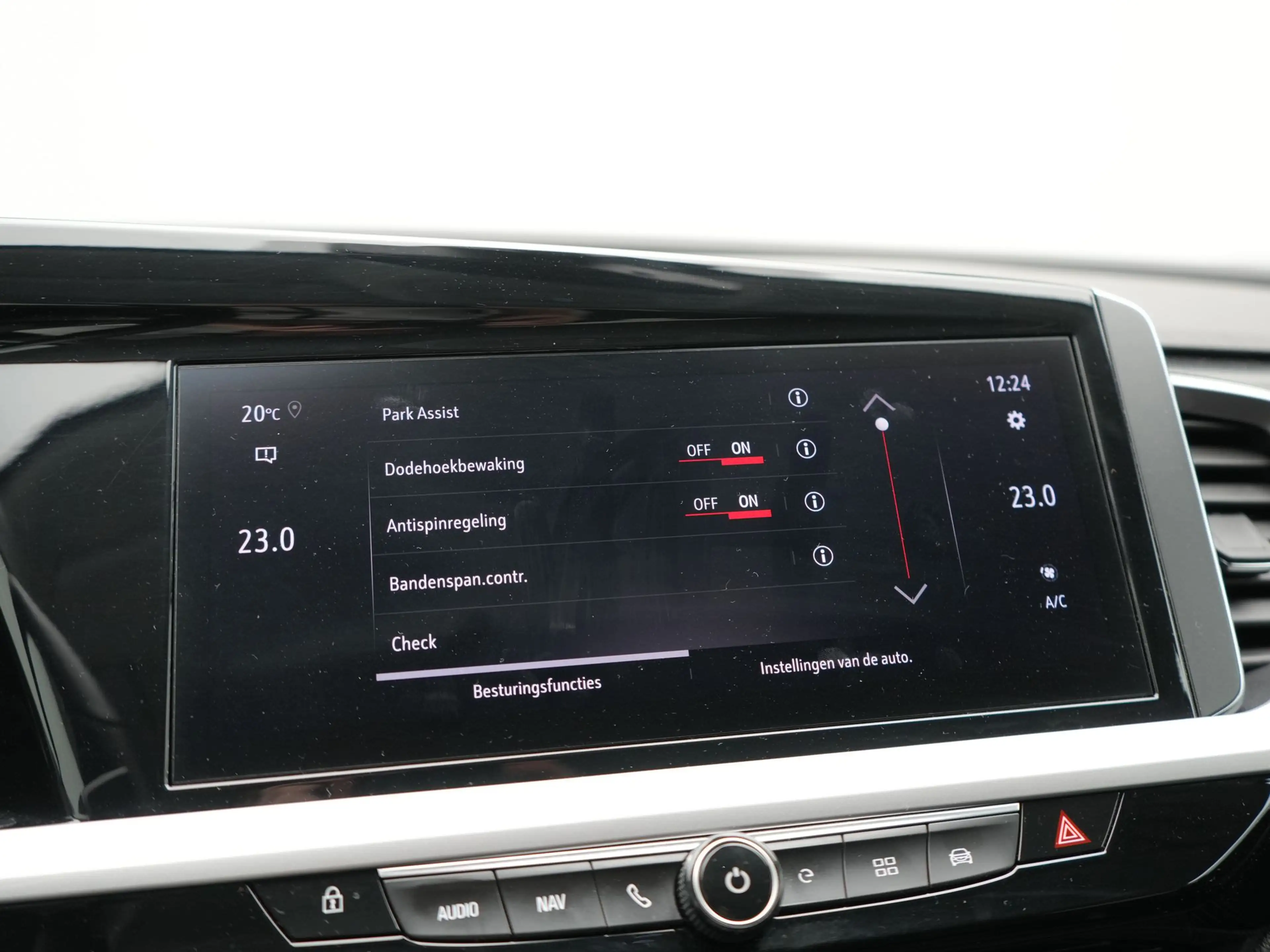 Opel Grandland Turbo 4x4 GSe PHEV 300pk Dealer O.H | SOH 97,8% | — photo 24