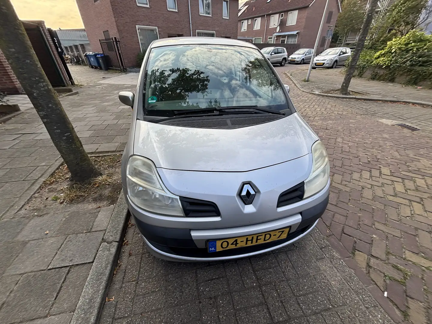 Renault Modus 1.6-16V Expression Grijs - 2