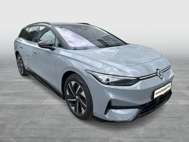Volkswagen Id.7 view 8