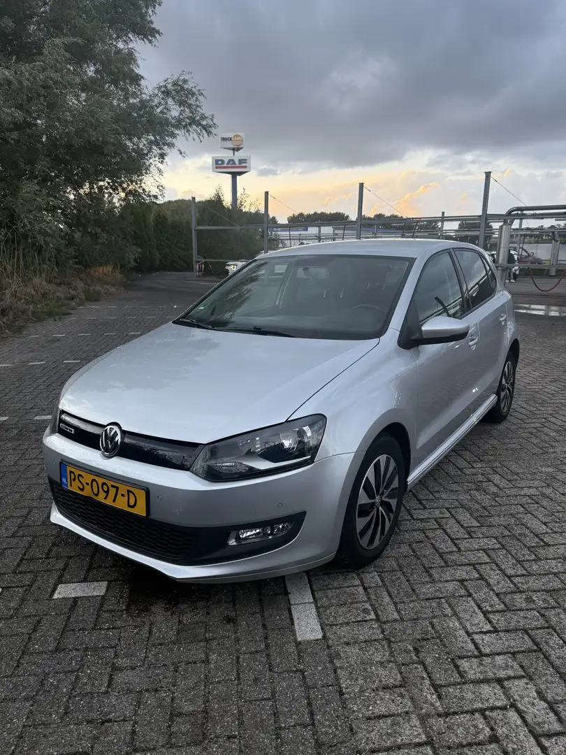Volkswagen Polo 1.0 BlueM. Edition Grijs - 1