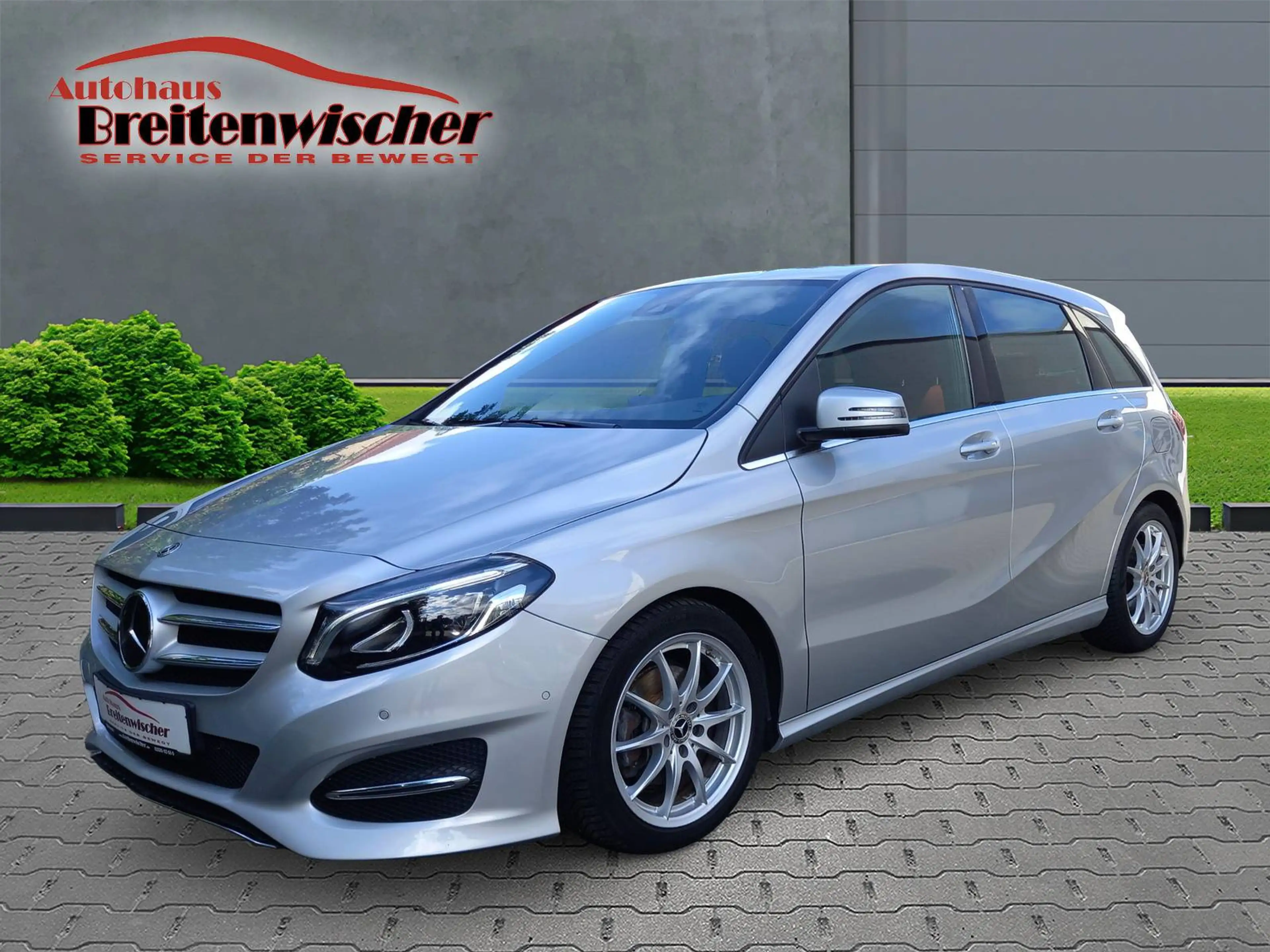 Mercedes-Benz B 220 B-Klasse Diesel d 4Matic 7G-DCT Style