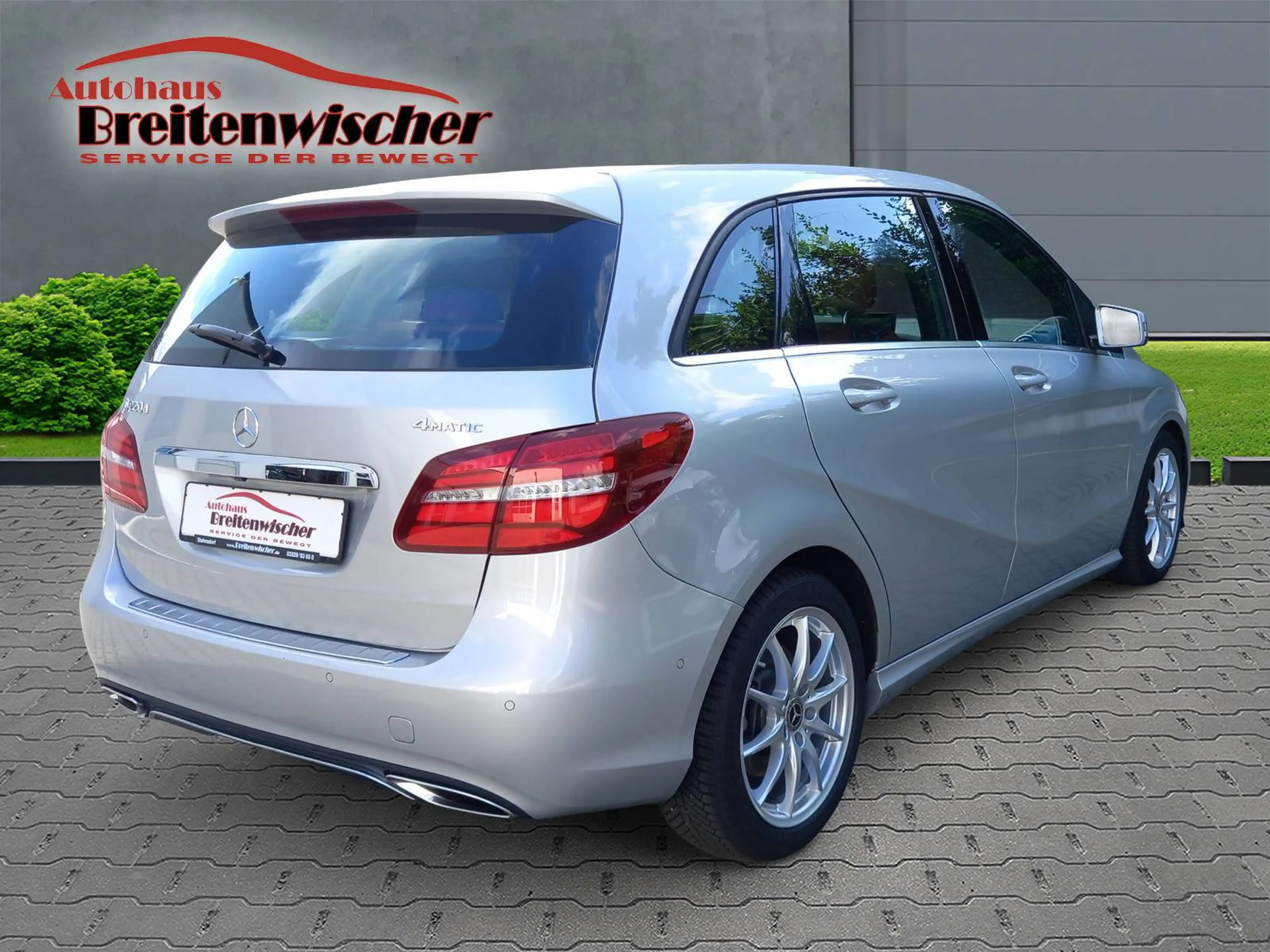 Mercedes-Benz B 220 B-Klasse Diesel d 4Matic 7G-DCT Style — photo 5