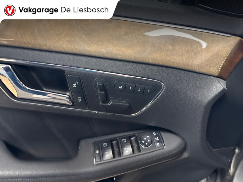 Mercedes-Benz E 350 CGI Avantgarde,navi,leer,dak,afn trekhaak,volledig — photo 8