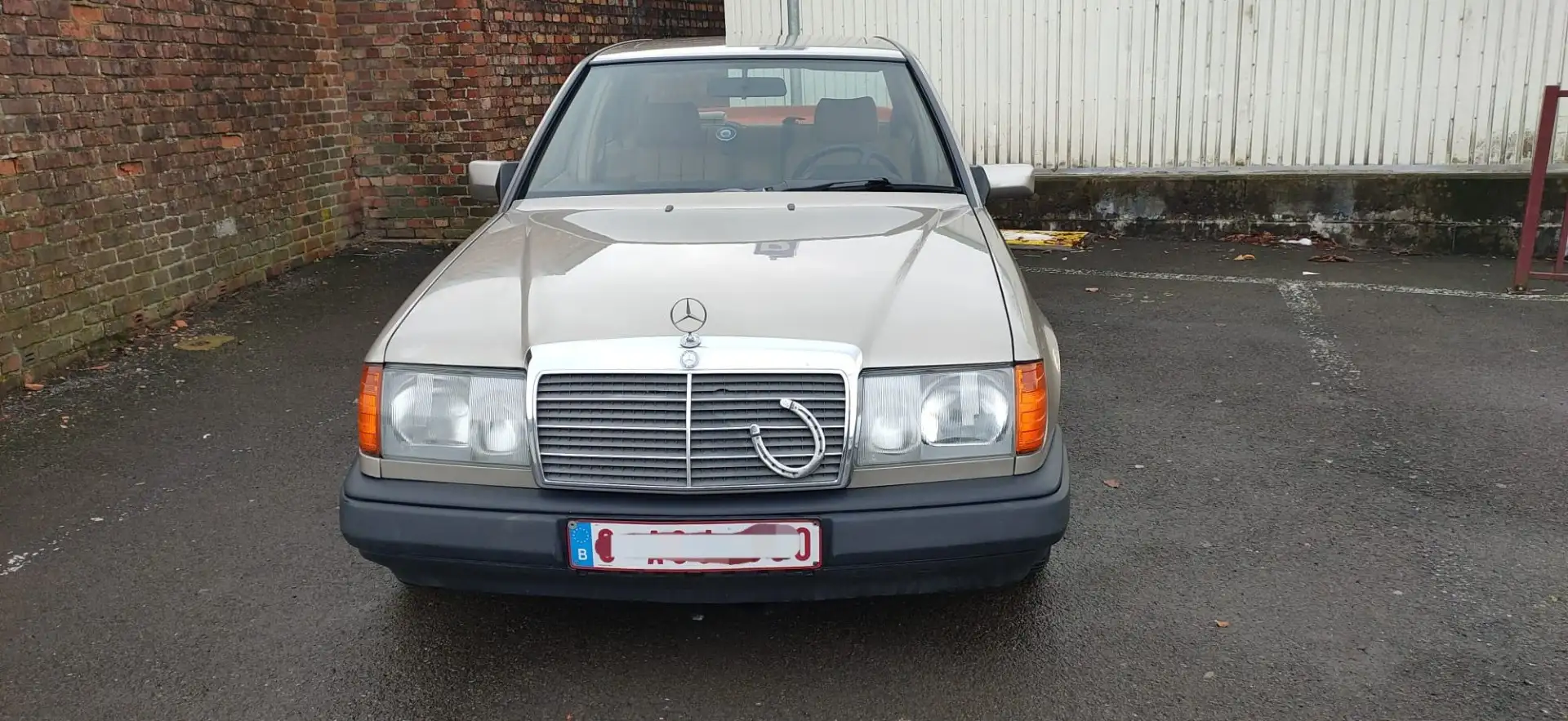 Mercedes-Benz E 230 - 2