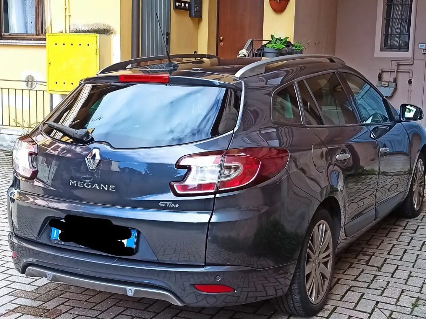 Renault Megane SporTour 1.5 dci Gt Line 110cv - 2