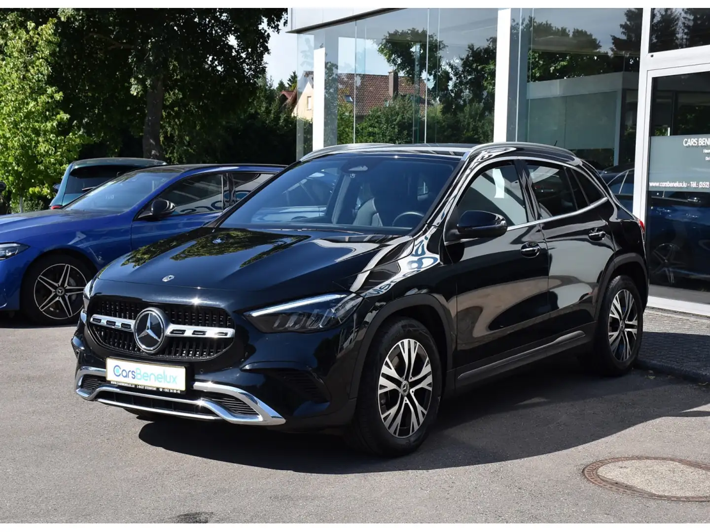 Mercedes-Benz GLA 180 CDI Luxury Line 8G-Tronic CUIR LANE CAM KEYLESS Noir - 2