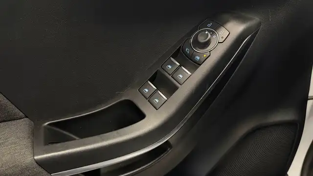 Ford Puma view 9