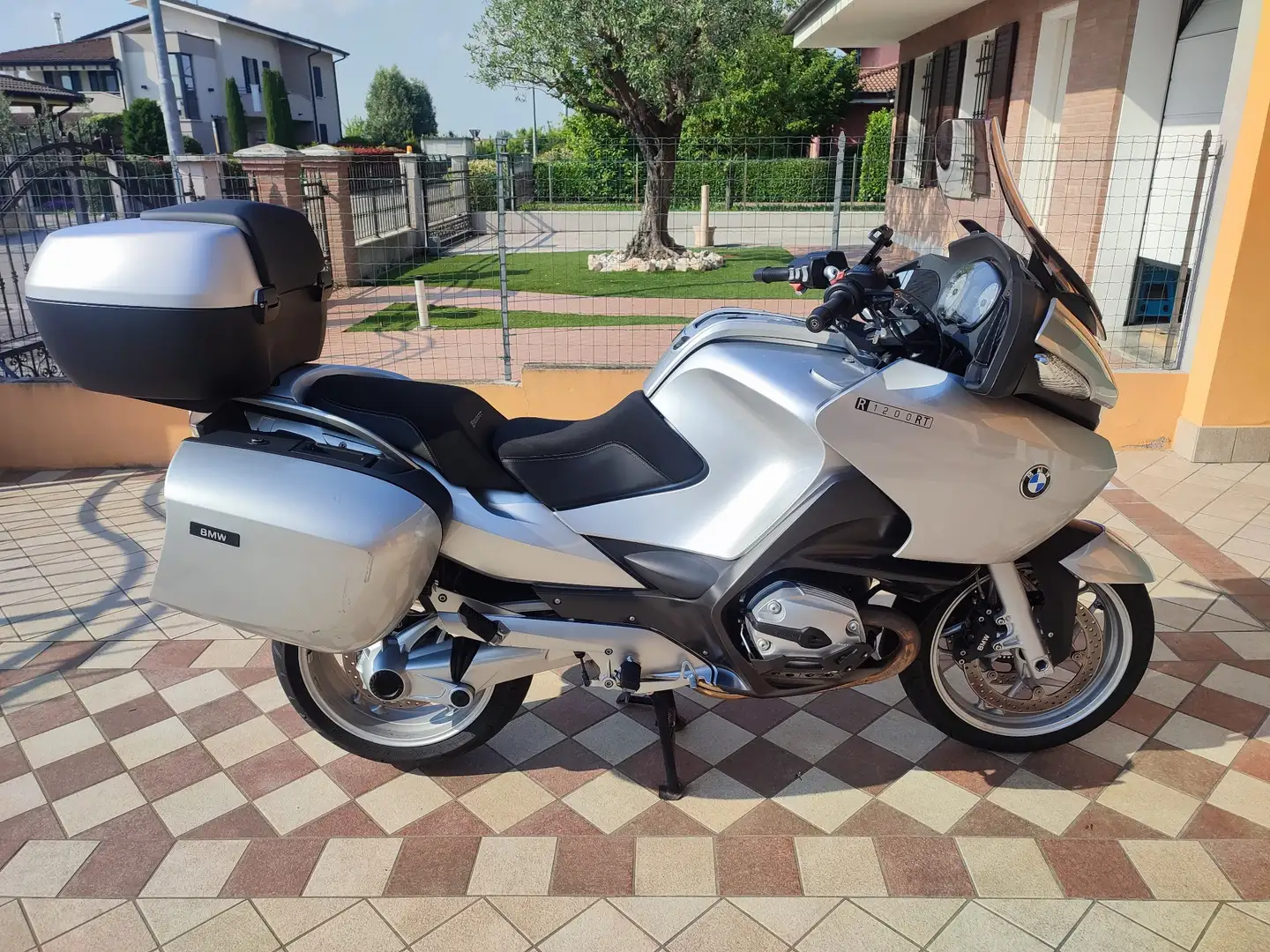 BMW R 1200 RT Argintiu - 1