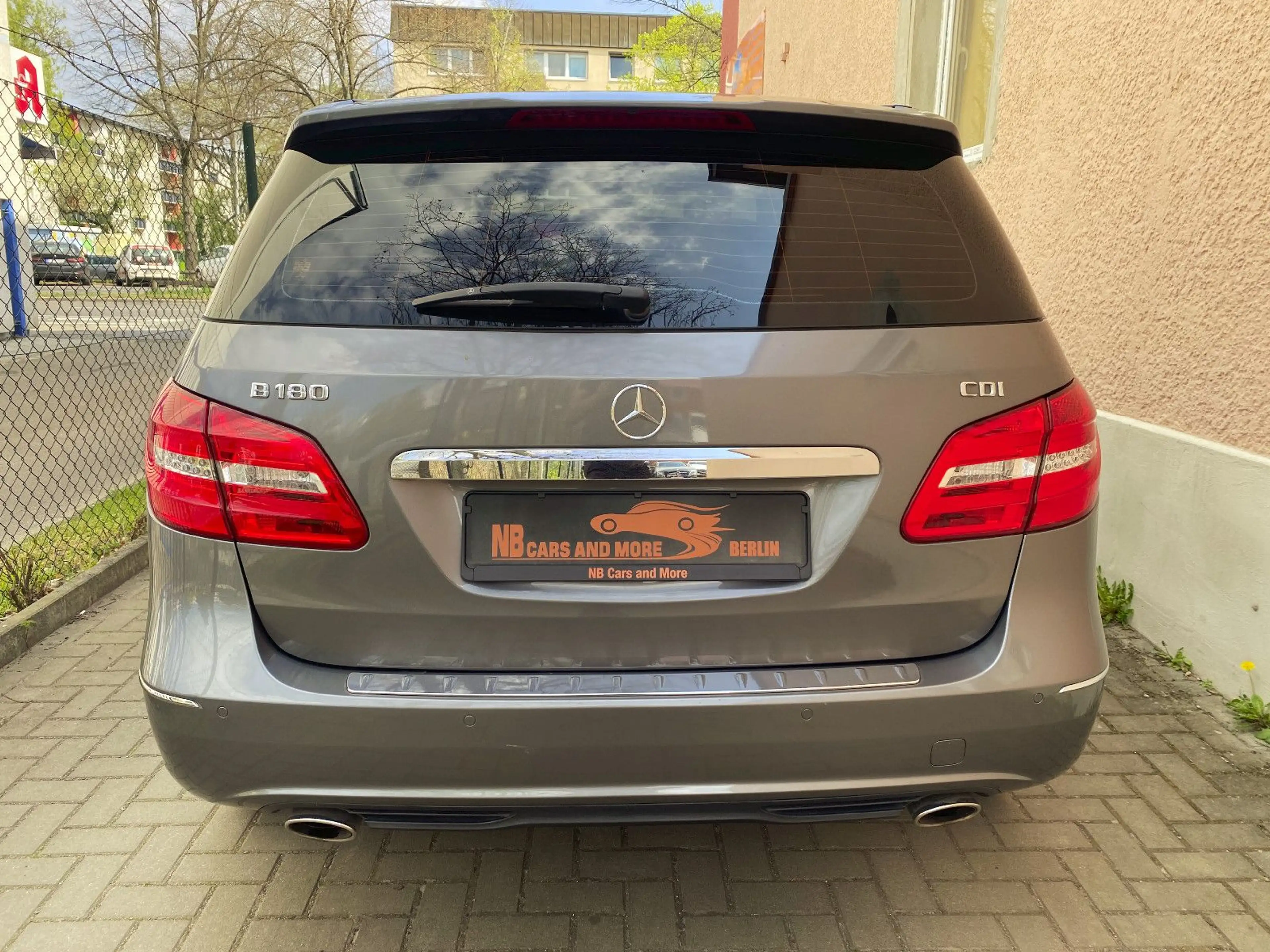 Mercedes-Benz B 180 CDI Automatik, Xenon, Teilleder, Navi!!! — photo 5