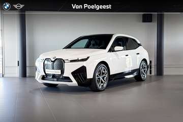 xDrive50 Sport Edition 112 kWh | Sky Lounge | Harm