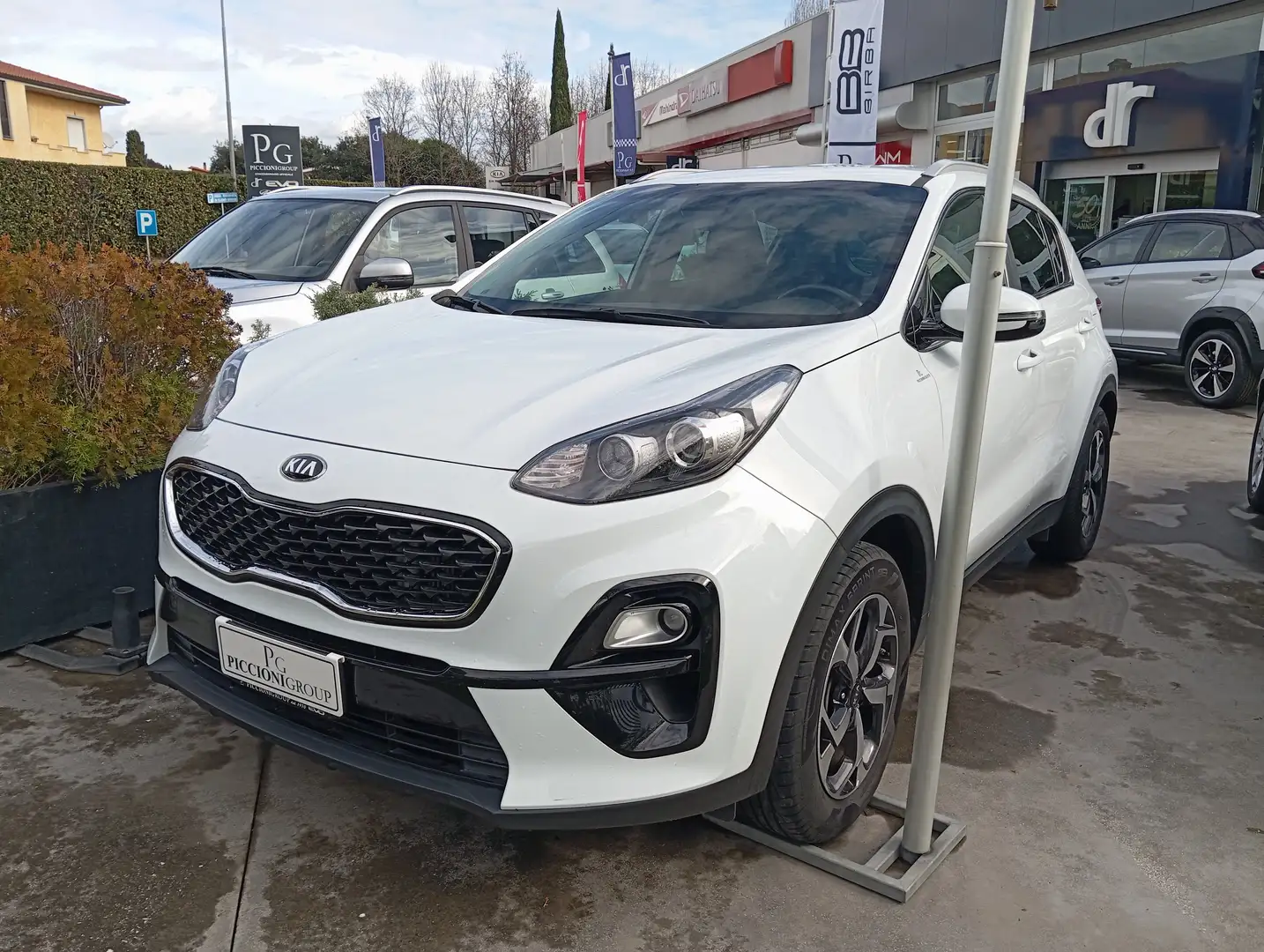 Kia Sportage 1.6 crdi Energy 2wd 136cv dct7 Weiß - 1