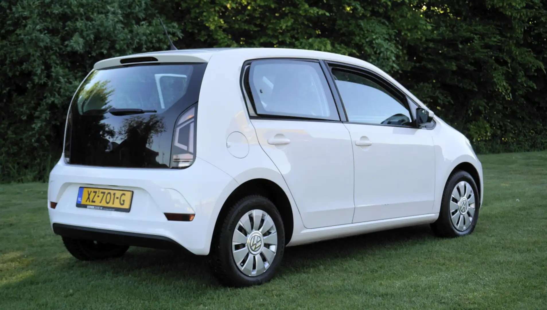 Volkswagen up! 1.0 BMT move up! 5 drs Airco blue tooth Blanc - 2