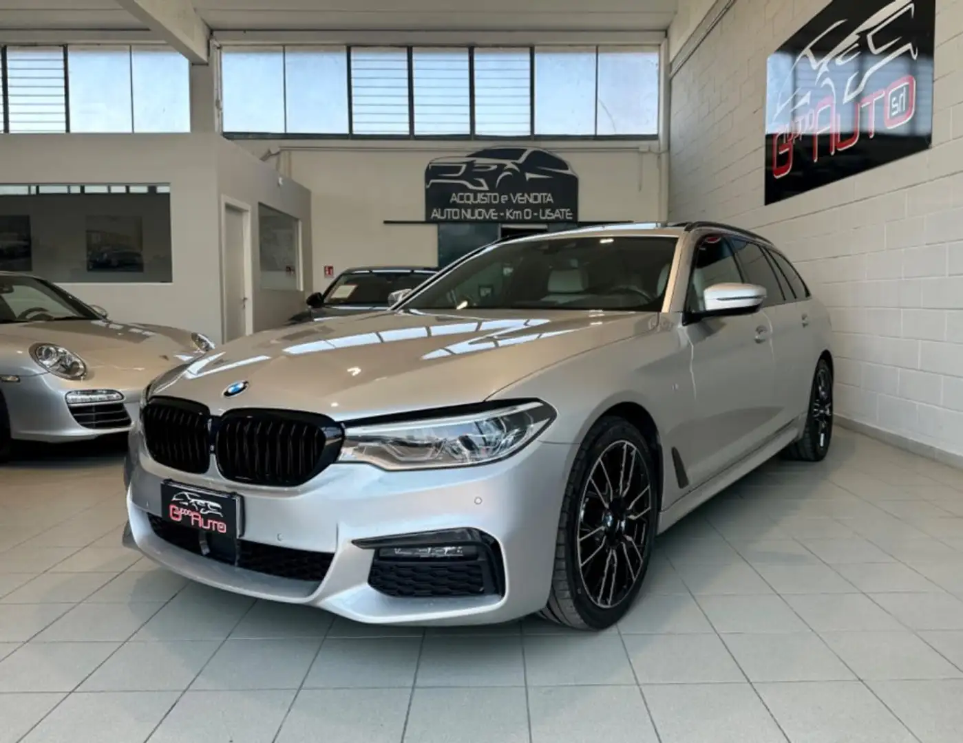 BMW 540 d xDrive Msport *TAGLIANDI BMW*FULL OPTIONAL* Ezüst - 1