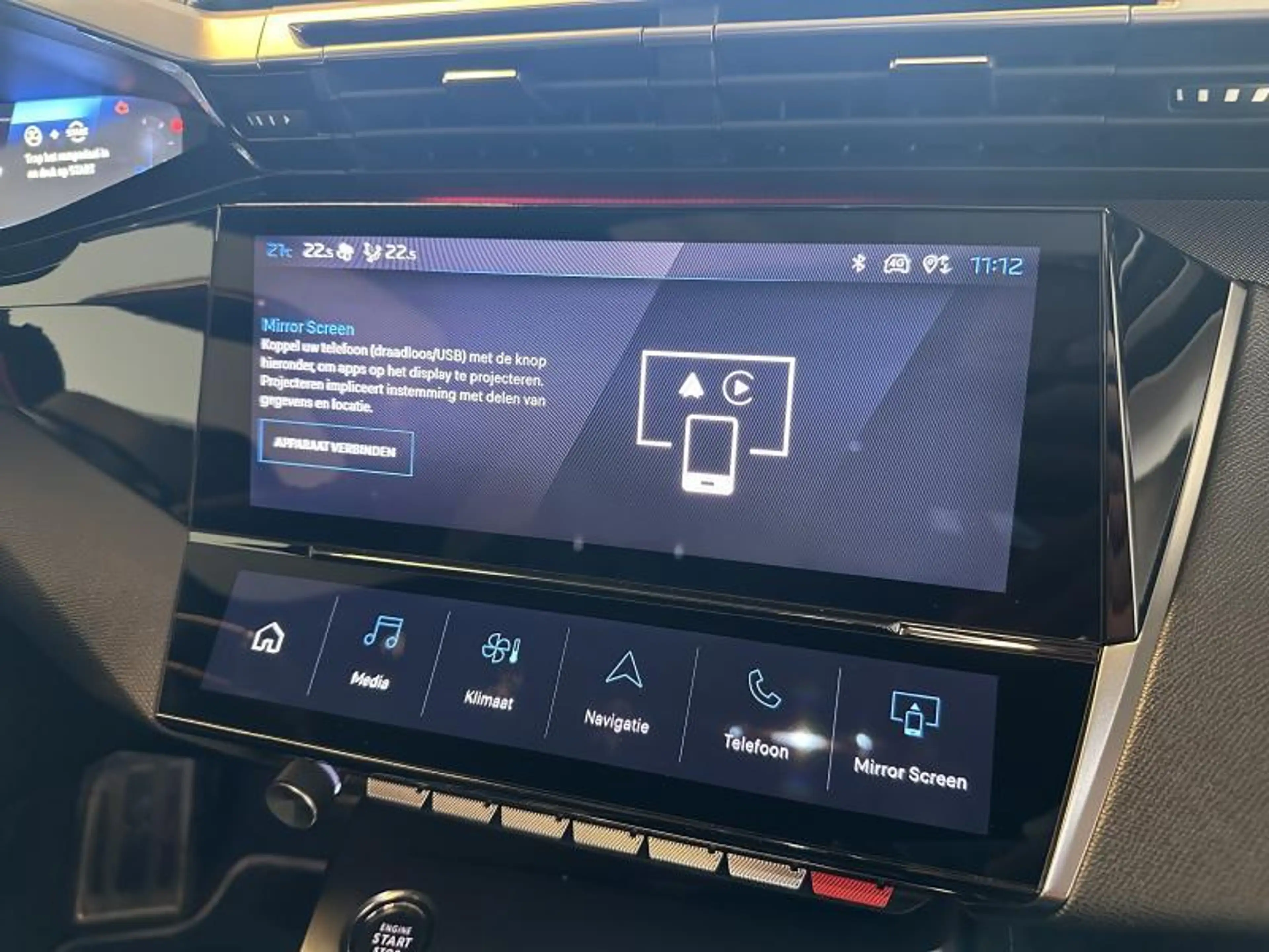 Peugeot 408 GT 1.2 BENZINE 130 EAT 8 — photo 10