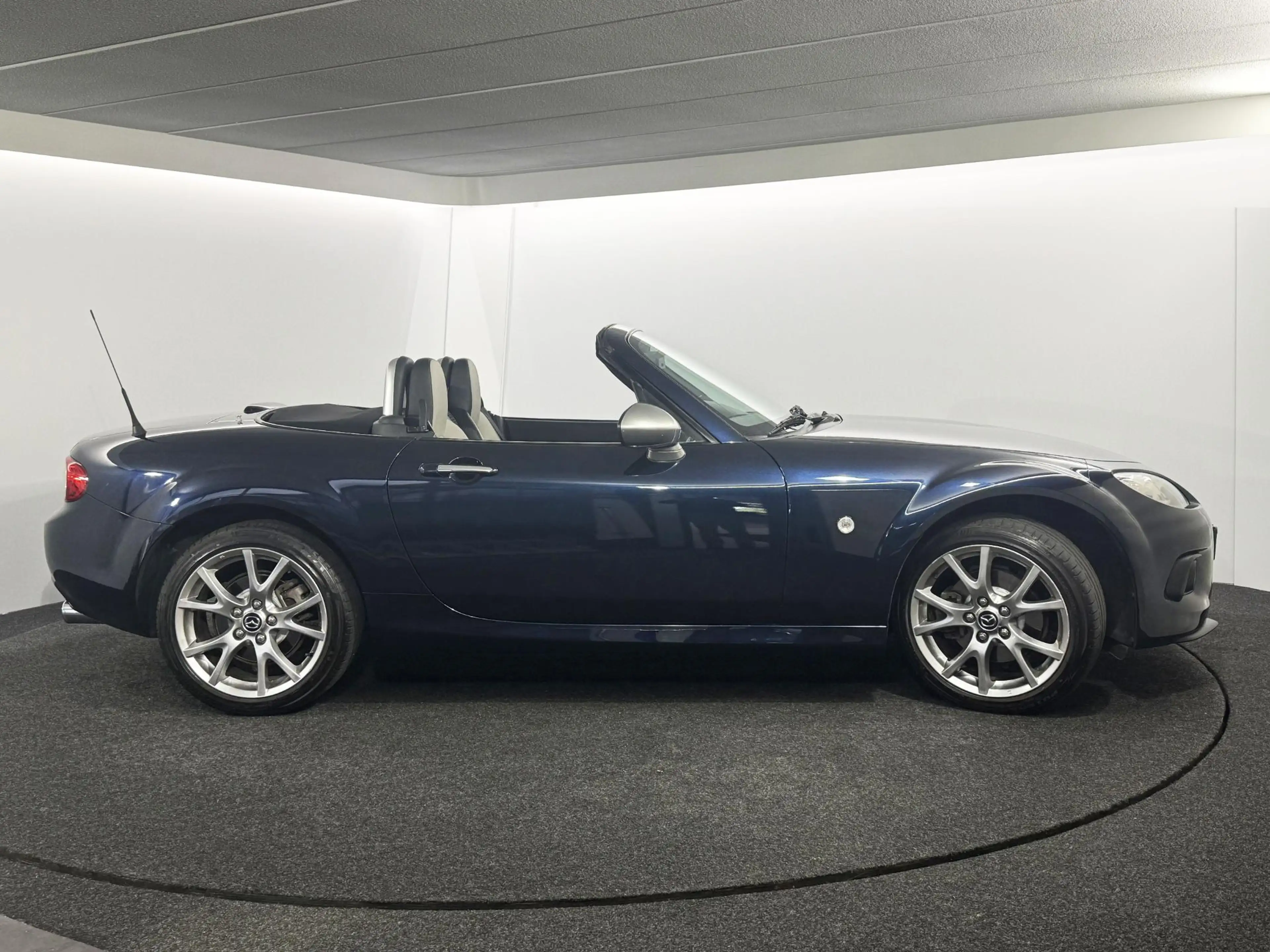 Mazda MX-5 Roadster Coupé 1.8 Silver Edition / NL auto / Voll — photo 11