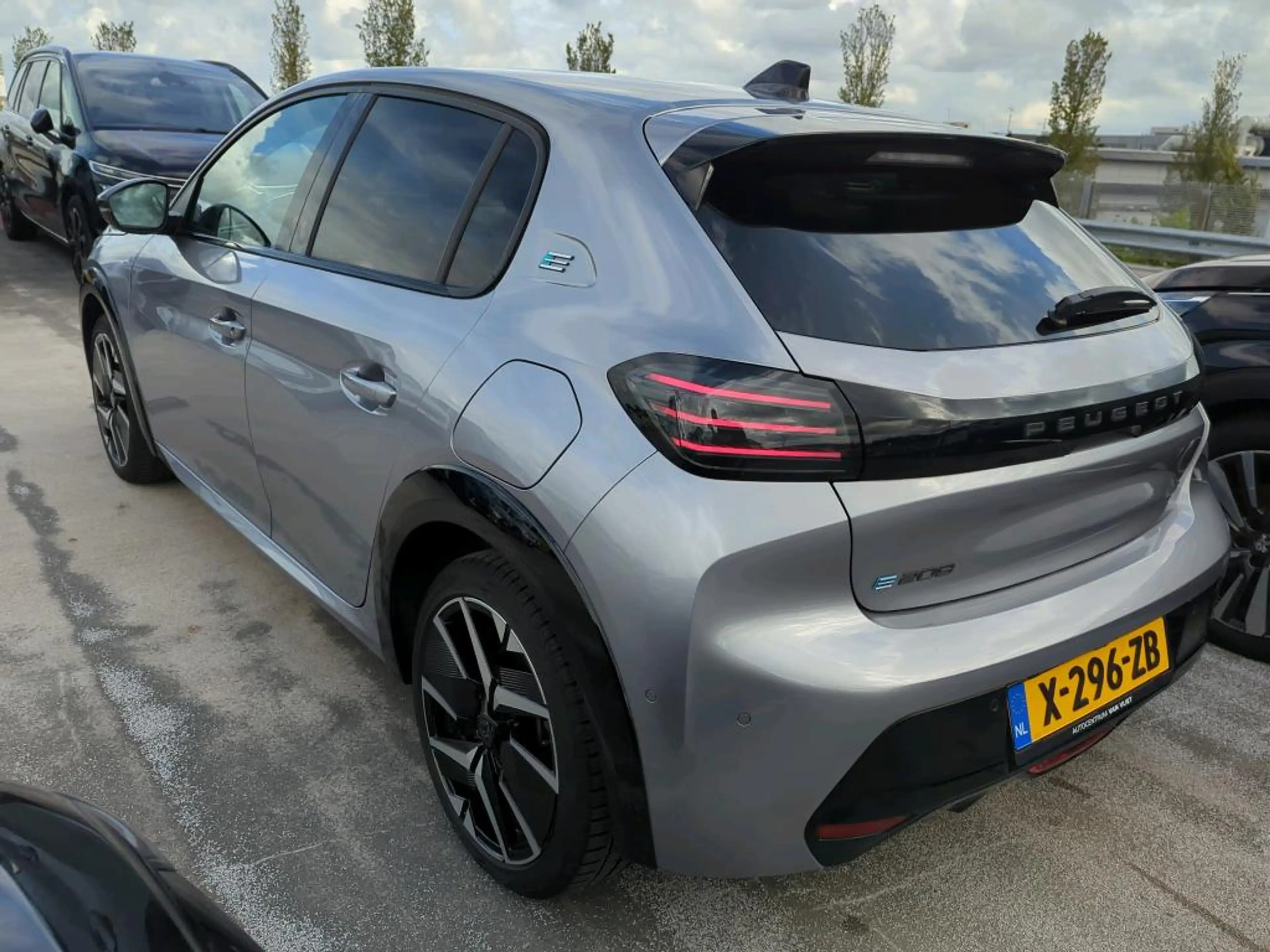 Peugeot e-208 EV GT 51 kWh | Fase 3 laden | Luxe stoelen | Massa — photo 3