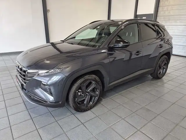 Hyundai Tucson view 3