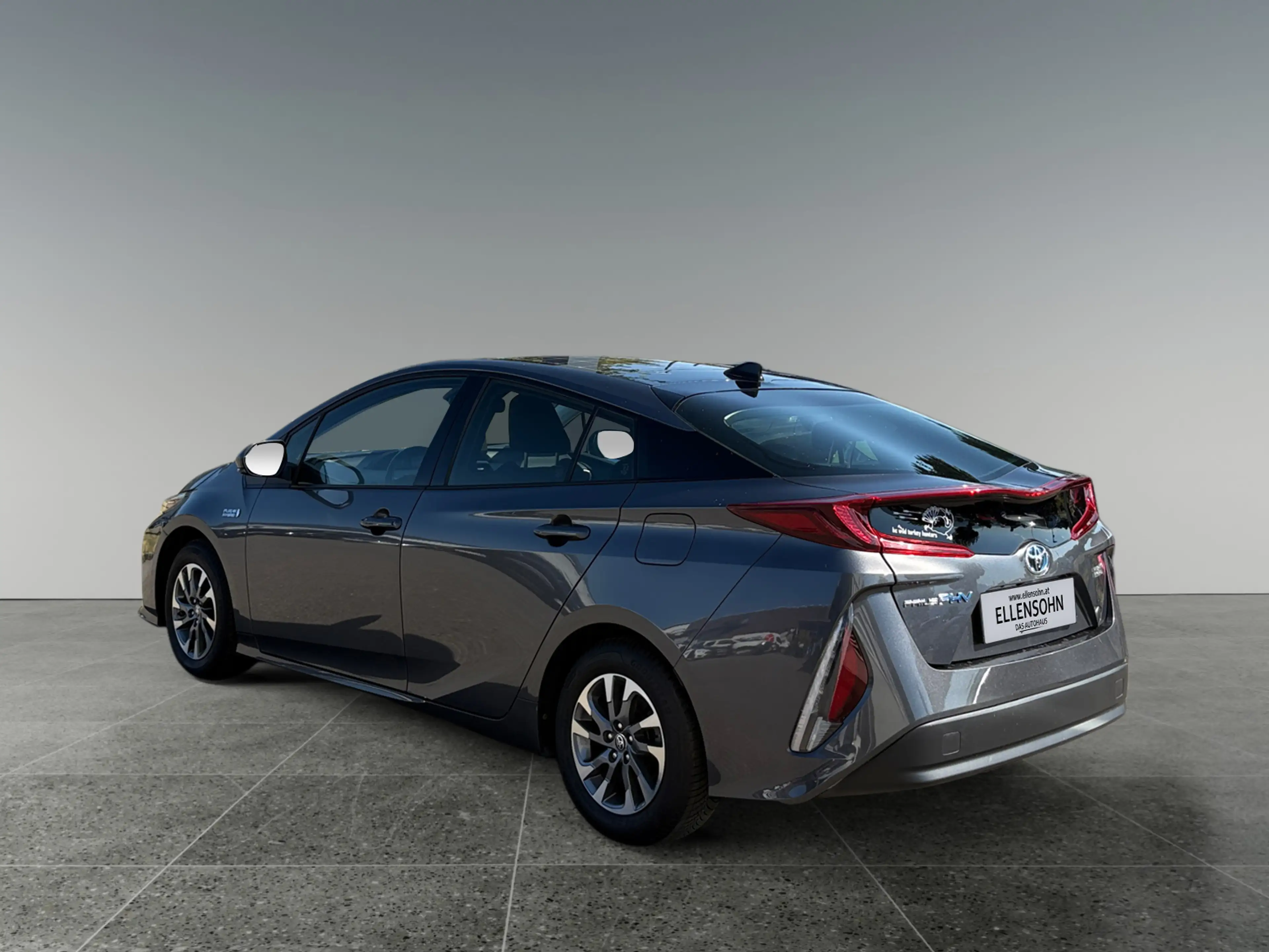 Toyota Prius Prius 1,8 VVT-i Hybrid Plug-In — photo 3
