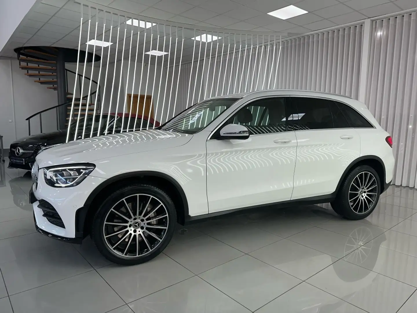 Mercedes-Benz GLC 220 220d 4Matic 9G-Tronic Blanco - 2