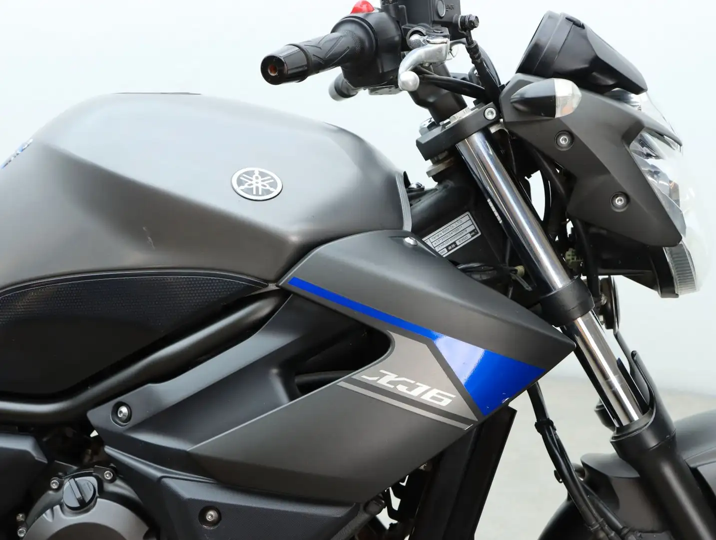 Yamaha XJ 6 N ABS| 48PS für A2| TÜV+Service NEU| 2. Hand Gris - 2