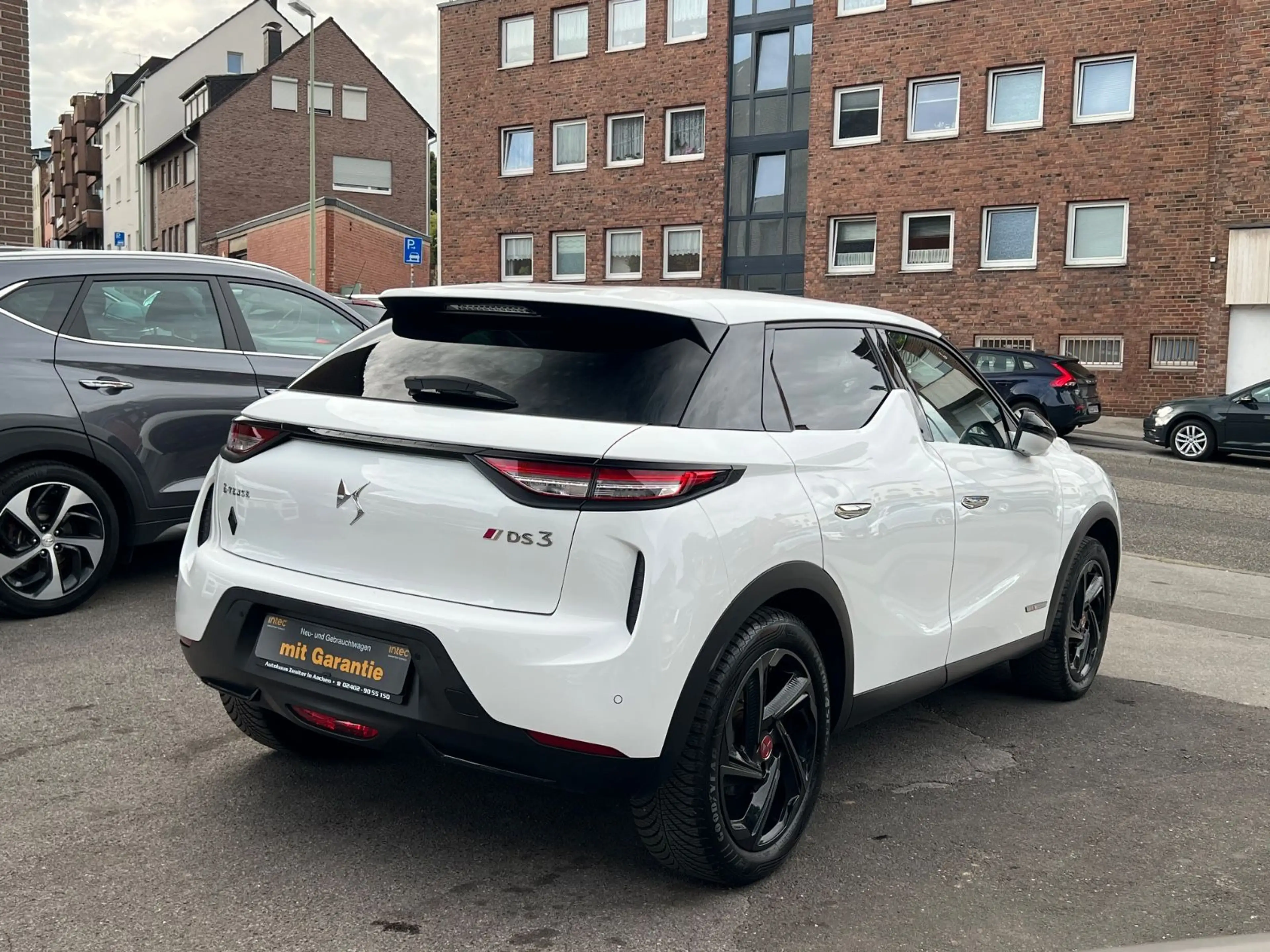 DS Automobiles DS 3 Crossback E-Tense Performance Line +*Tüv* — photo 13