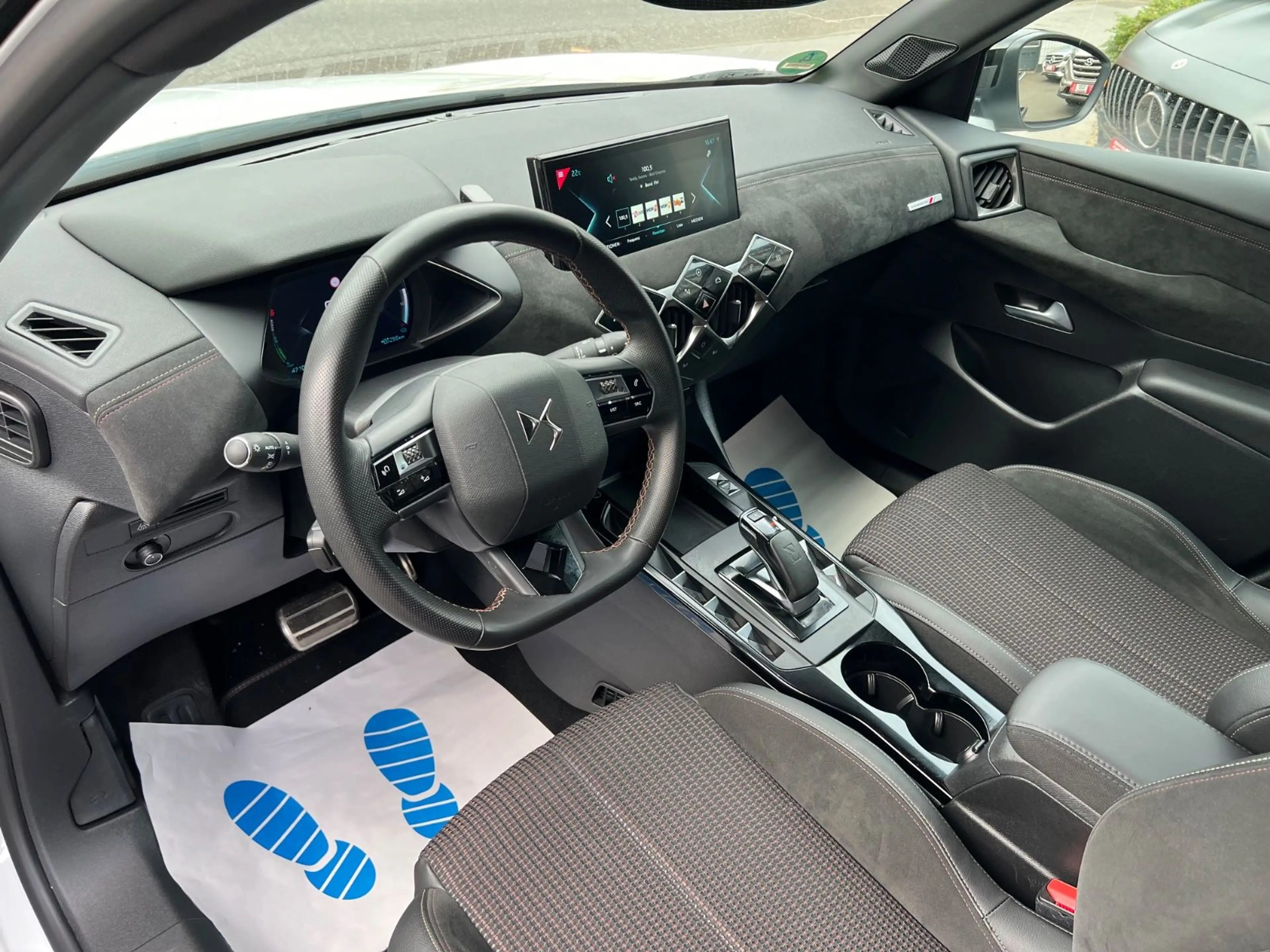 DS Automobiles DS 3 Crossback E-Tense Performance Line +*Tüv* — photo 15