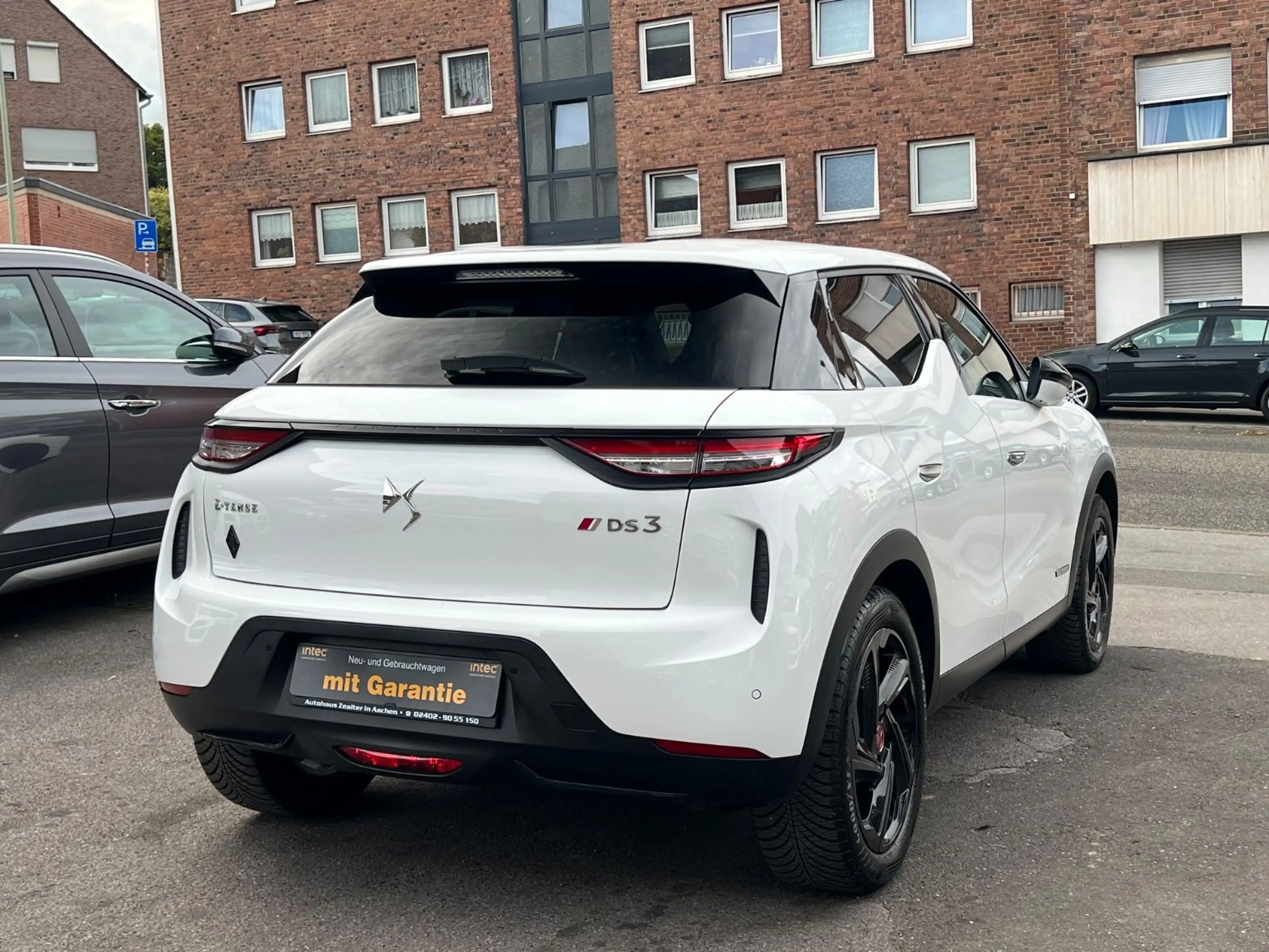 DS Automobiles DS 3 Crossback E-Tense Performance Line +*Tüv* — photo 11