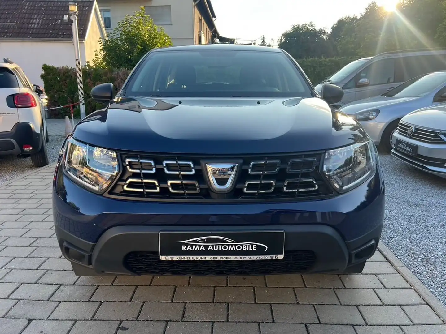 Dacia Duster TCe 90 Expression AHK 63000KM  1HAND Blauw - 1