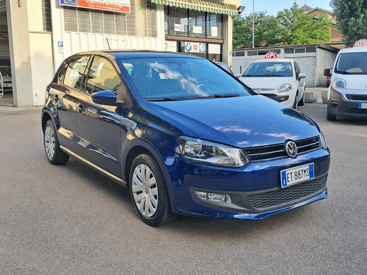 Volkswagen Polo Polo V 2009 5p 1.4 Comfortline Albastru - 1
