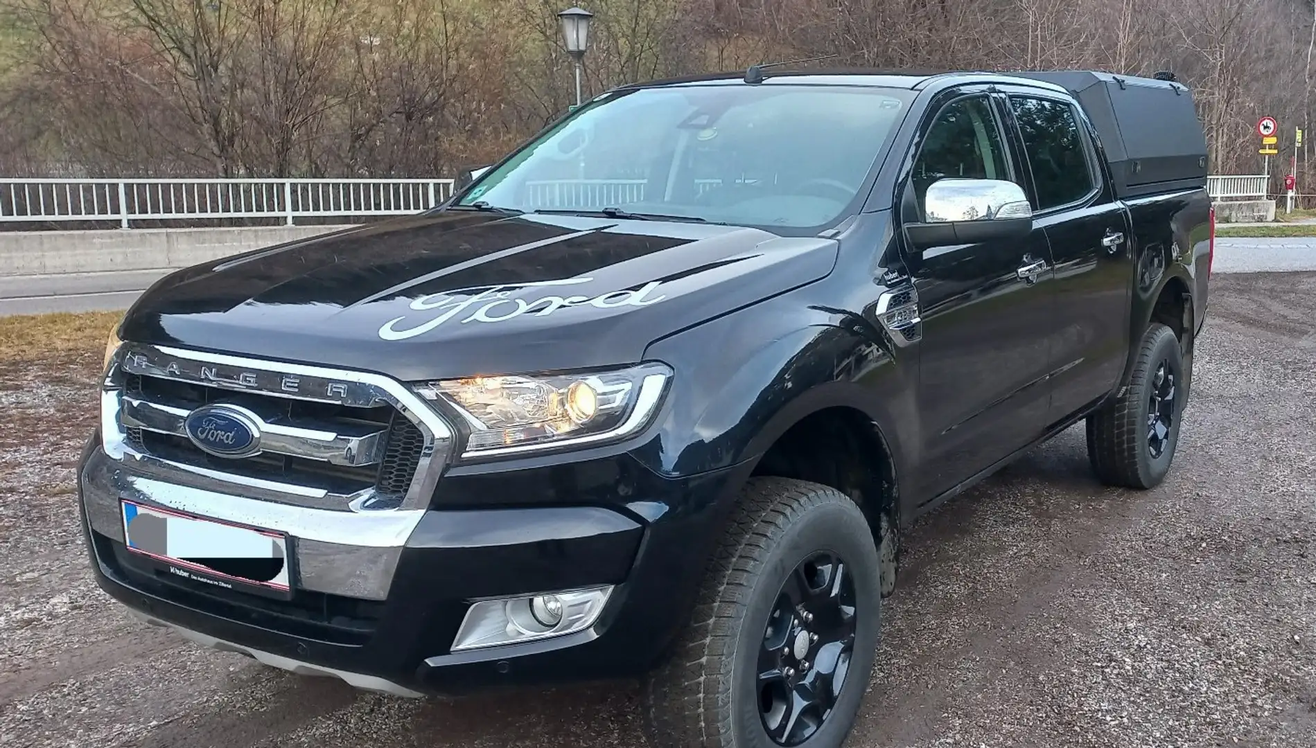 Ford Ranger Limited Doppelkabine 3,2 TDCi Aut. MwSt ausweisbar Schwarz - 1