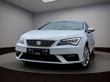 Xcellence/PDC/CarPlay/LED/Digi.Cockpit