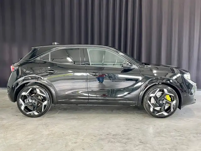 Opel Mokka-E view 8