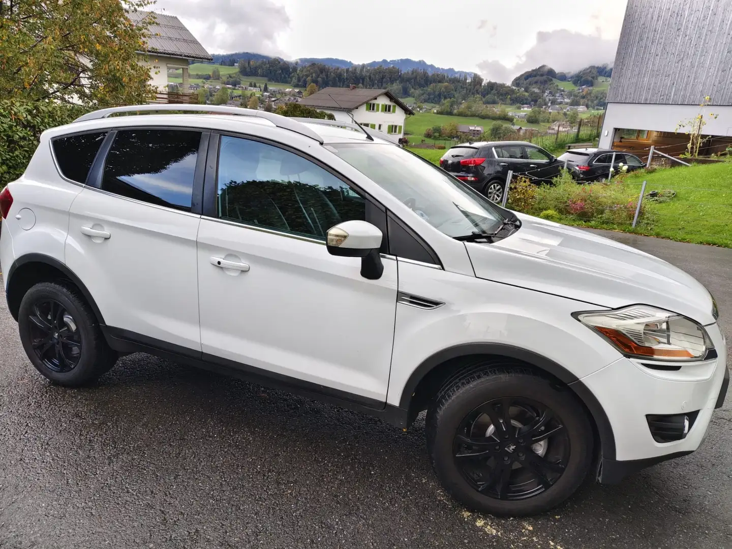 Ford Kuga 2,0 Trend 4x4 - 1