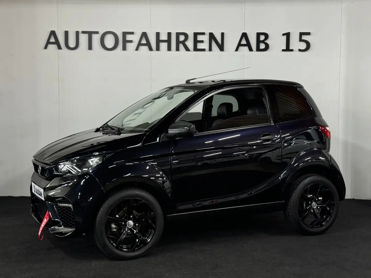Aixam City Sport Luxe, Multimedia, RFK, Leiser 8PS Motor Fekete - 1