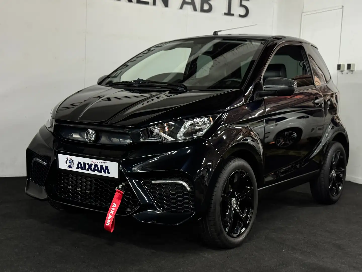 Aixam City Sport Luxe, Multimedia, RFK, Leiser 8PS Motor Fekete - 2