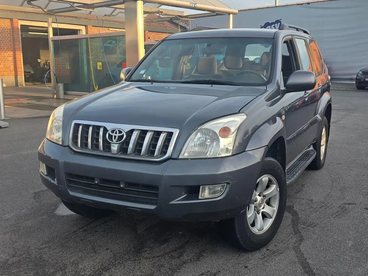 Toyota Land Cruiser Land Cruiser D-4D Executive belge auto Grijs - 2