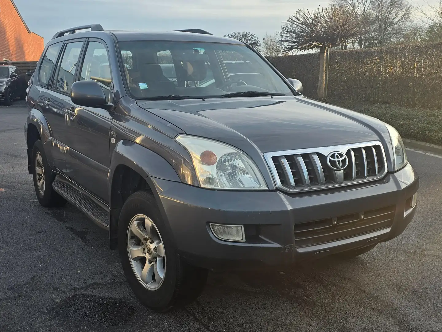 Toyota Land Cruiser Land Cruiser D-4D Executive belge auto Grijs - 1