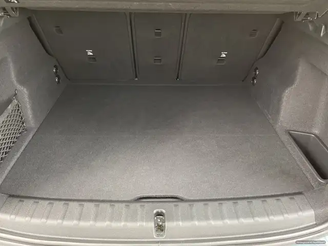 BMW X1 view 12