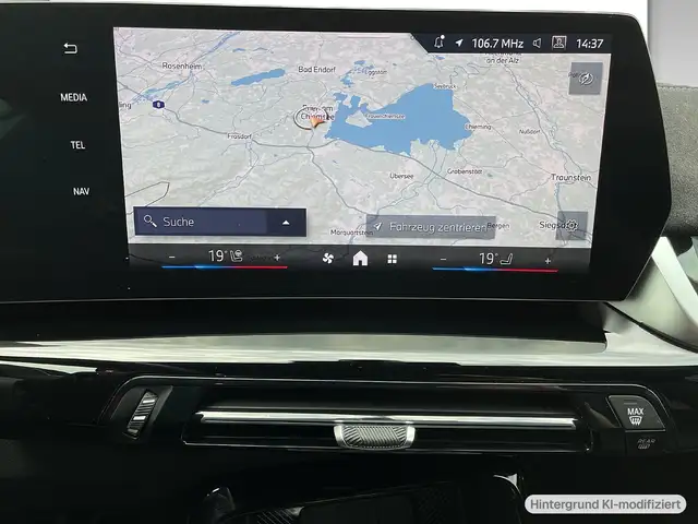 BMW X1 view 8