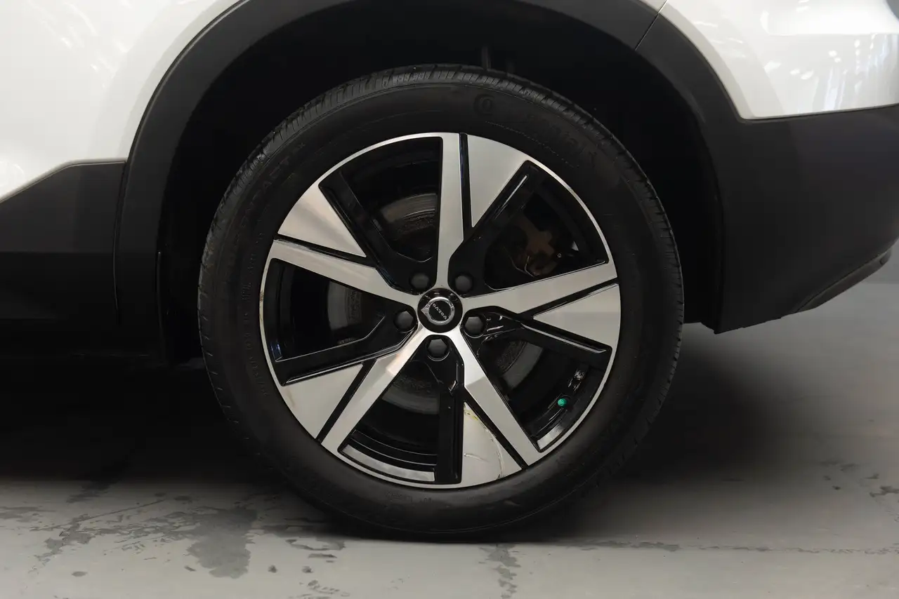 Volvo XC40 photo Volvo XC40