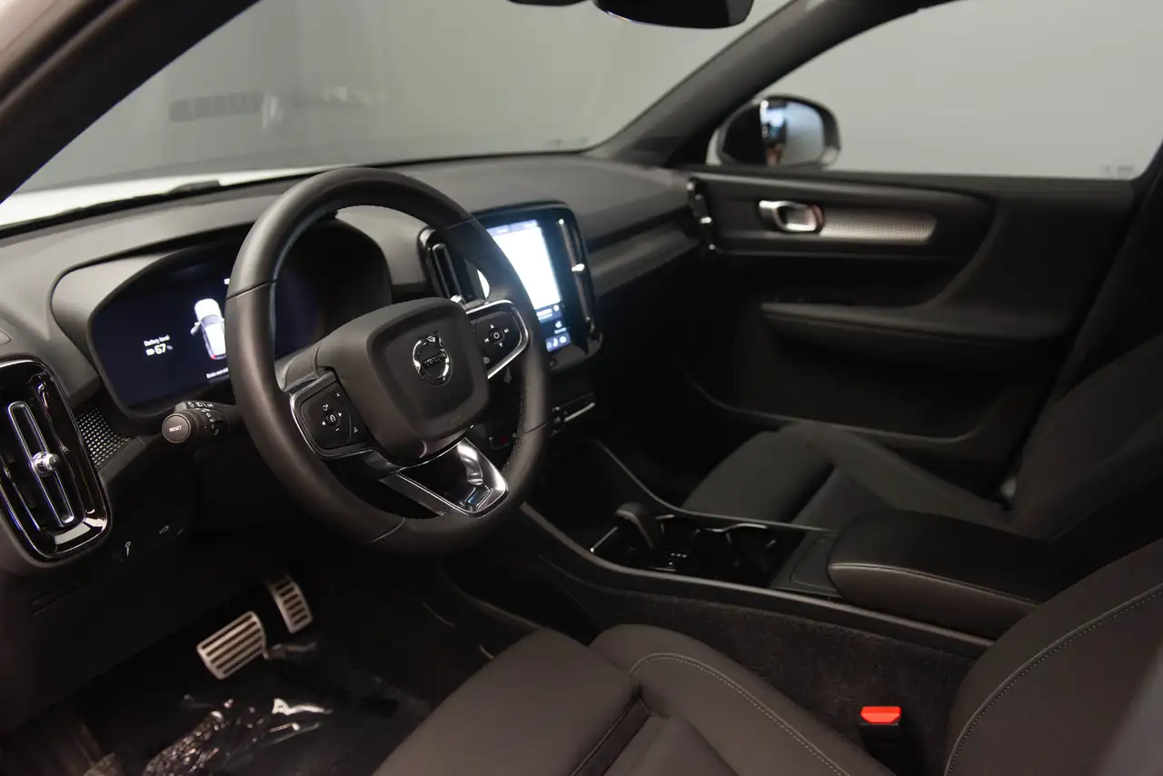 Volvo XC40 photo Volvo XC40