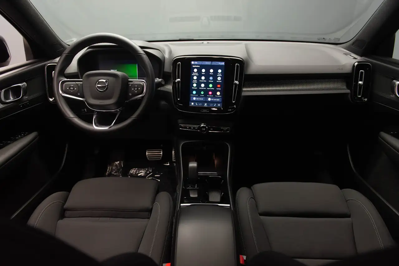 Volvo XC40 photo Volvo XC40