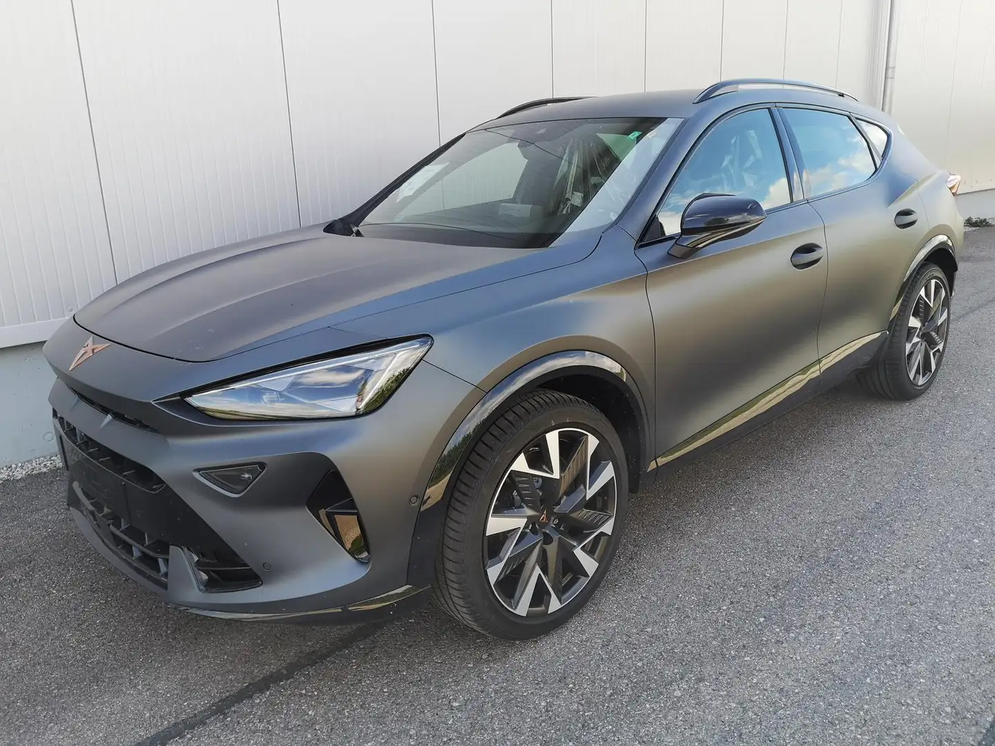CUPRA Formentor VZ 2.0 TSI 245 kW 4Drive 2.0TSI DSG AHK GV5 Nav... Grau - 1