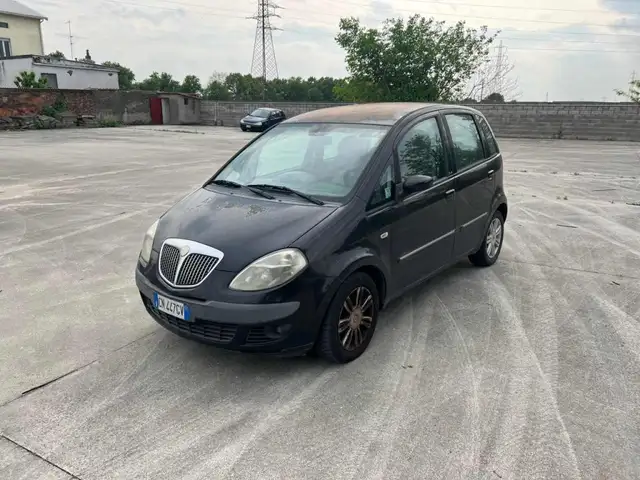 Lancia MUSA 1.4 16V Platino NEOPATENTATI