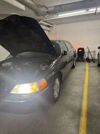 4dr Sdn Executive L w/Livery Pkg