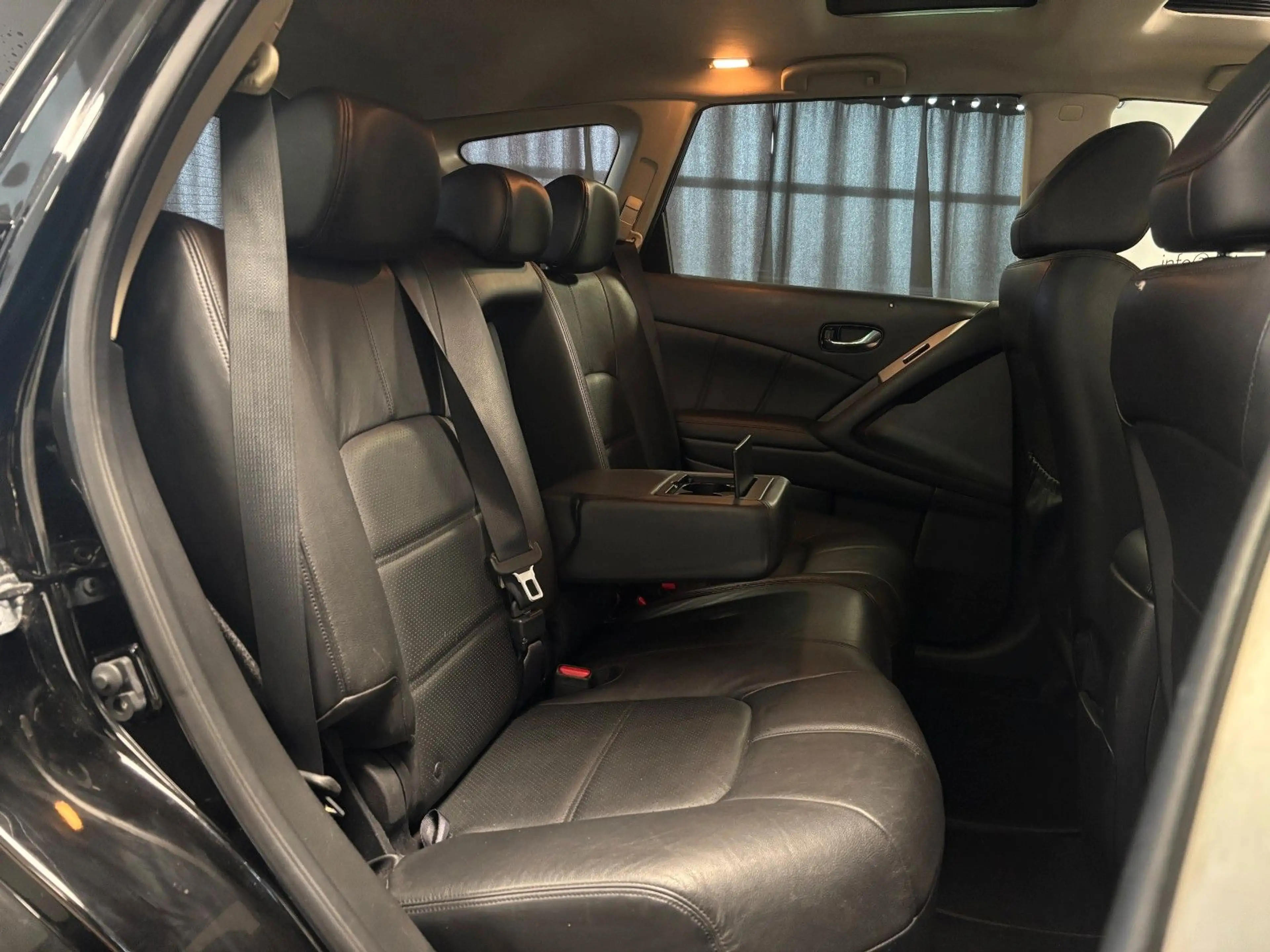 Nissan Murano Executive*NAVI*TEMPO*BI-XENON*PANORAMA — photo 9