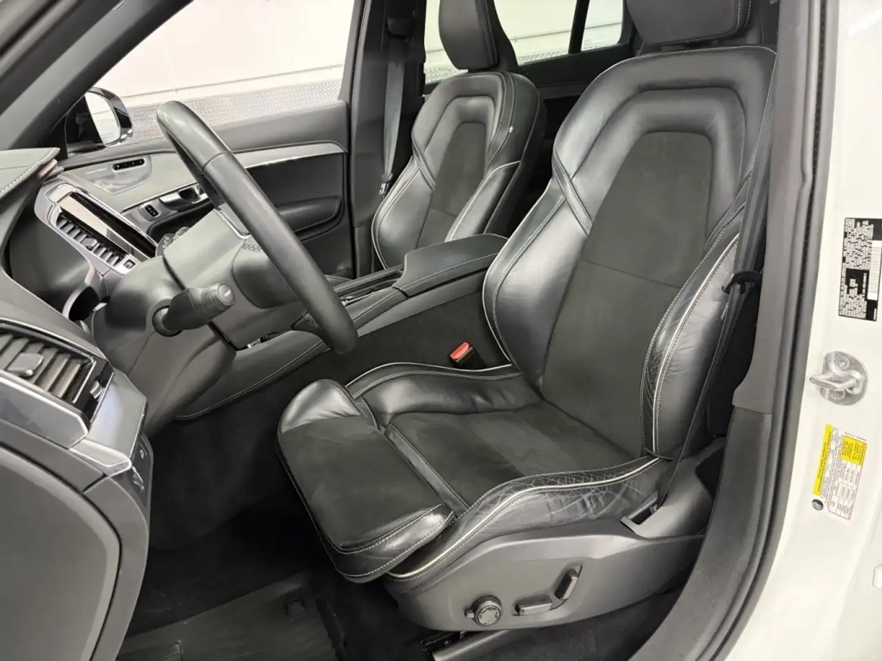Volvo XC90 photo Volvo XC90