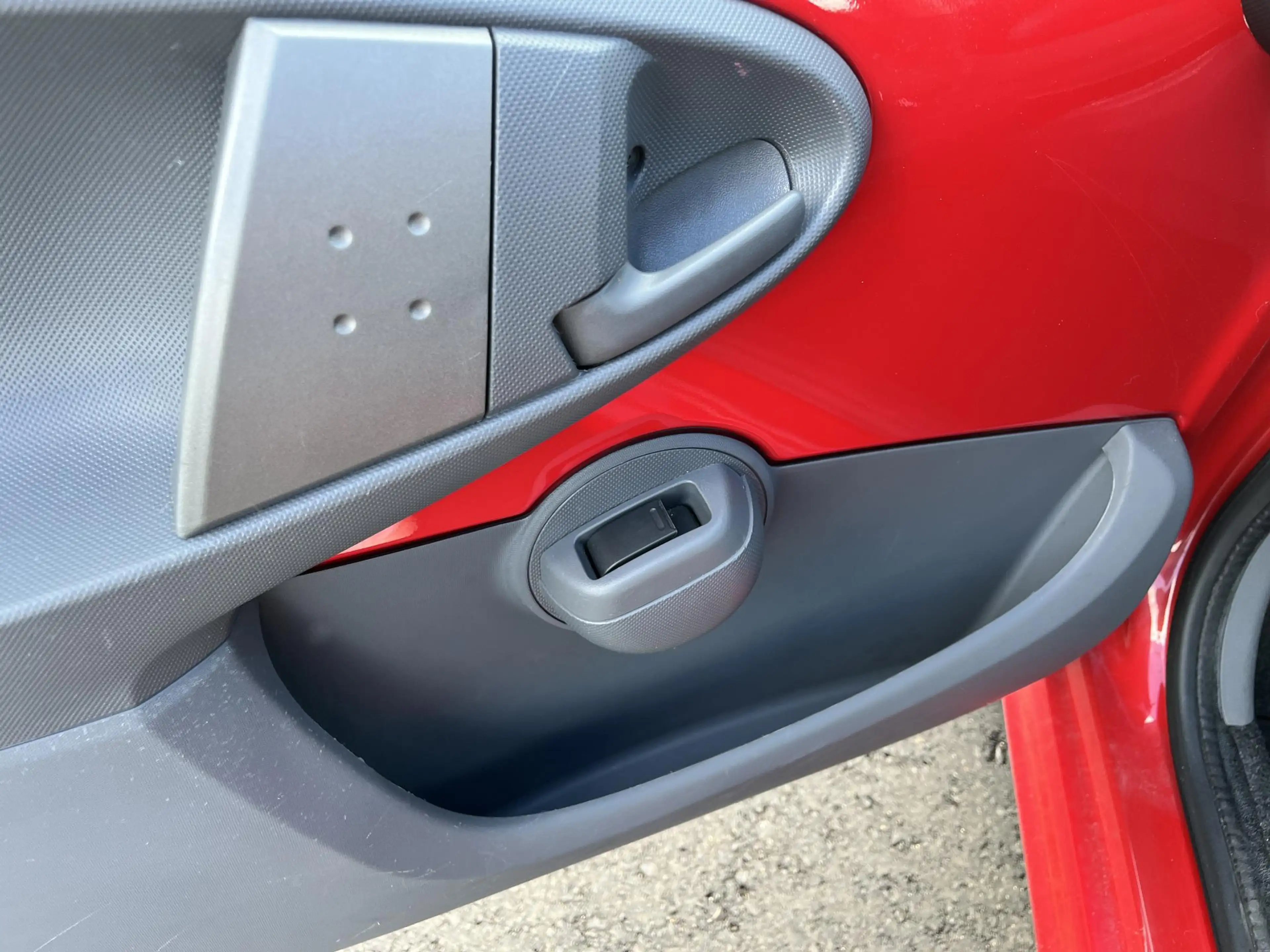 Peugeot 107 1.0-12V XS Automaat, airco — photo 14