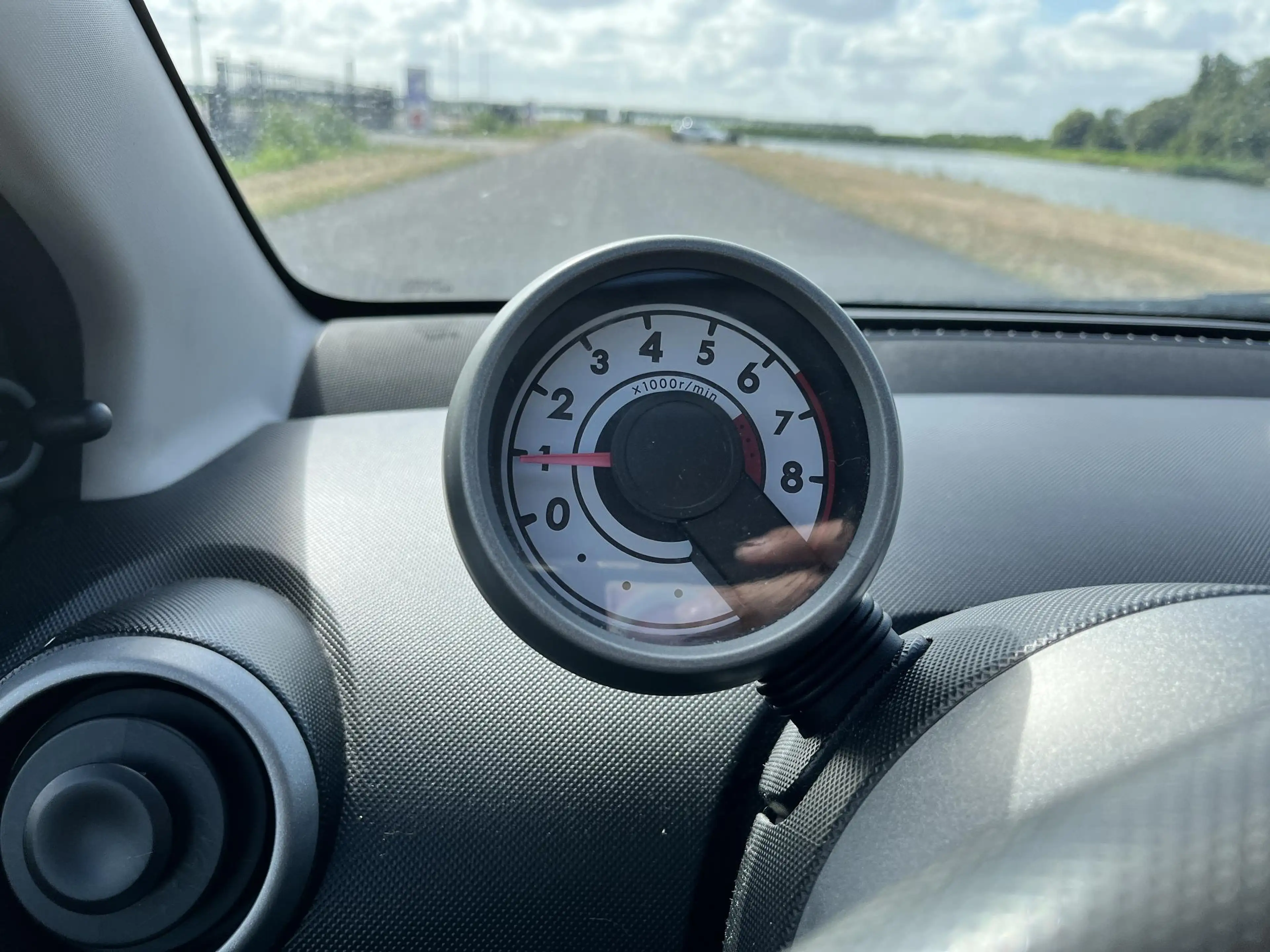 Peugeot 107 1.0-12V XS Automaat, airco — photo 22